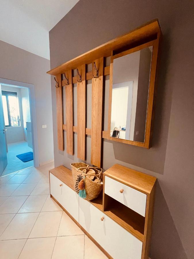 Cheerful 2-Bedroom Apartment In Golem Golem  Kültér fotó