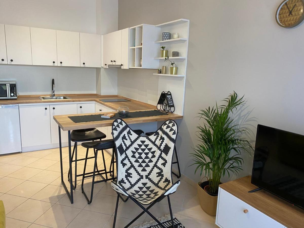 Cheerful 2-Bedroom Apartment In Golem Golem  Kültér fotó